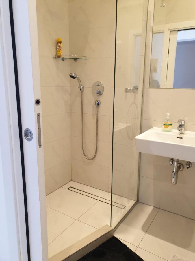 Deluxe Apartment 5P Mm A Βιέννη Εξωτερικό φωτογραφία